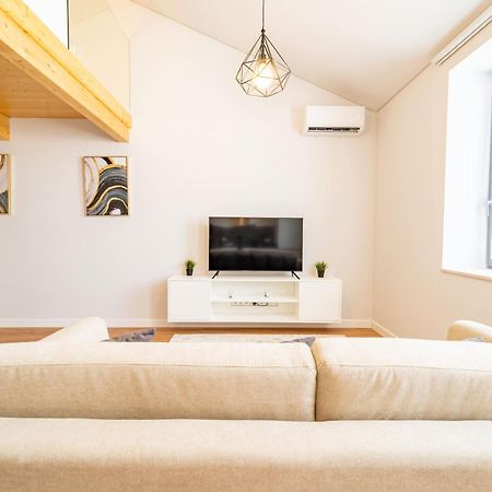 Апартаменты Charming Studio Alvares Fagundes By House And People Виана-ду-Каштелу Экстерьер фото